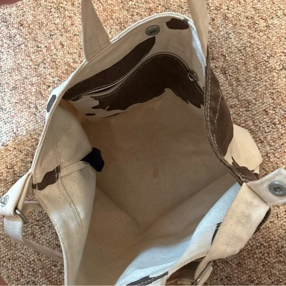 BAGGU cow print canvas tote - discontinued! Cross body - Picture 4 of 5